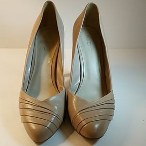 Aldo Dressy Creme Hi-Heel Pumps for Work Sz. 10
